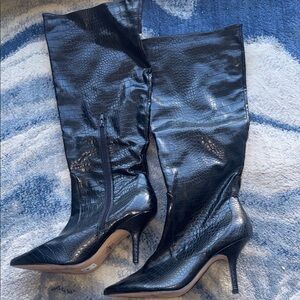 Express Black Croc-Embossed Knee-High Stiletto Boots size 10